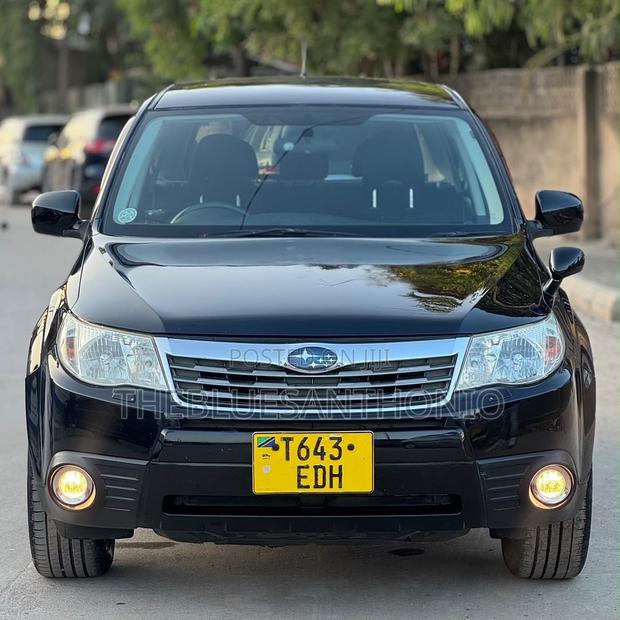 Subaru Forester 2.0D X 2009 Black