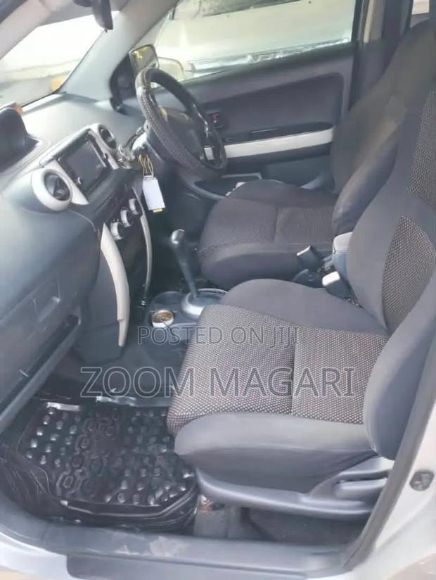 Toyota IST 2006 Silver