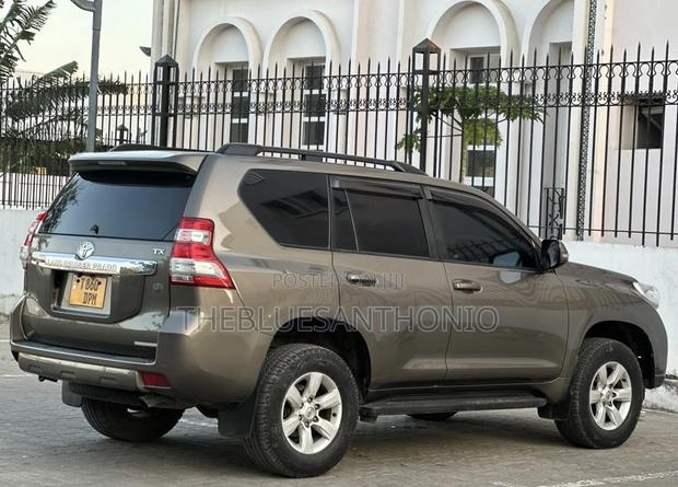Toyota Land Cruiser Prado 2.7 VVT-i 2016 Beige