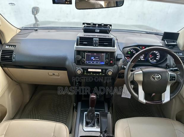 Toyota Land Cruiser Prado 2.7 VVT-i 2016 Gray