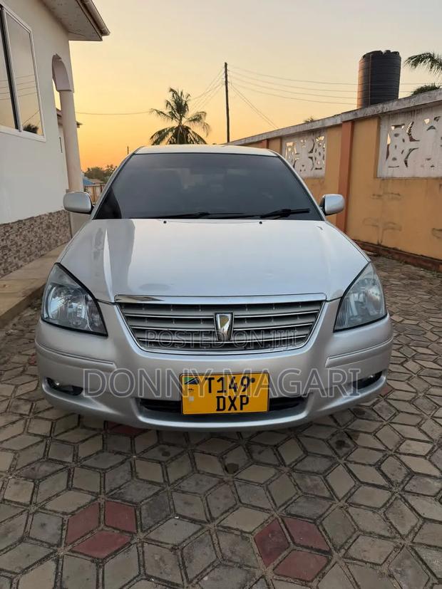 Toyota Premio 2006 Silver