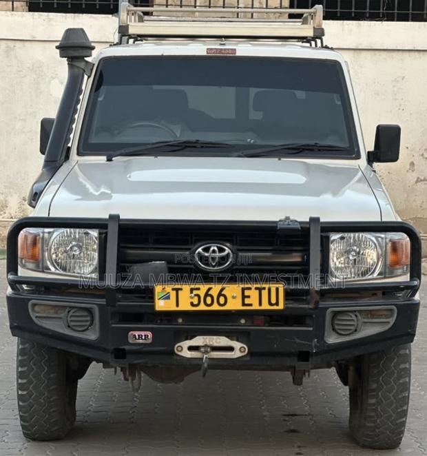 Toyota Land Cruiser 76 Series 2020 White