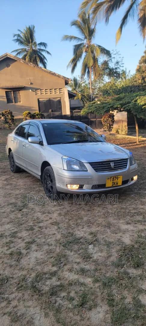 Toyota Premio 2005 Silver