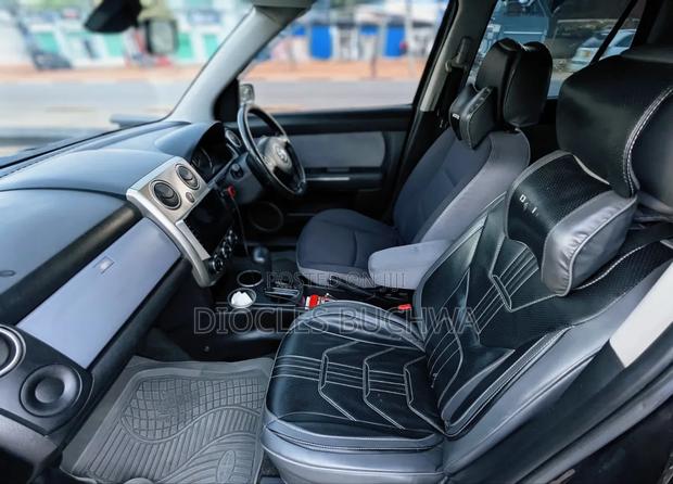 Mazda Verisa 2011 Black