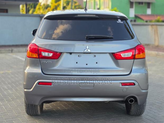 Mitsubishi RVR 2010 Gray
