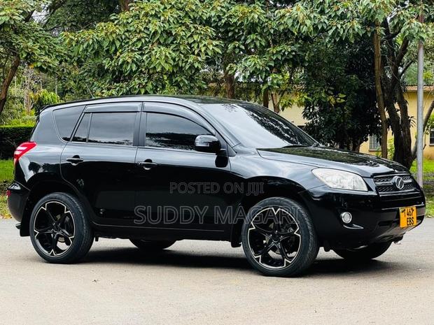 Toyota RAV4 2009 Black