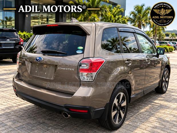 Subaru Forester 2.0XT Premium AWD 2016 Brown