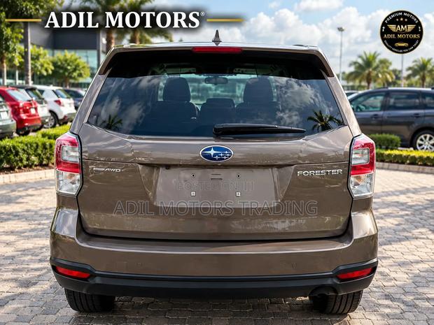 Subaru Forester 2.0XT Premium AWD 2016 Brown