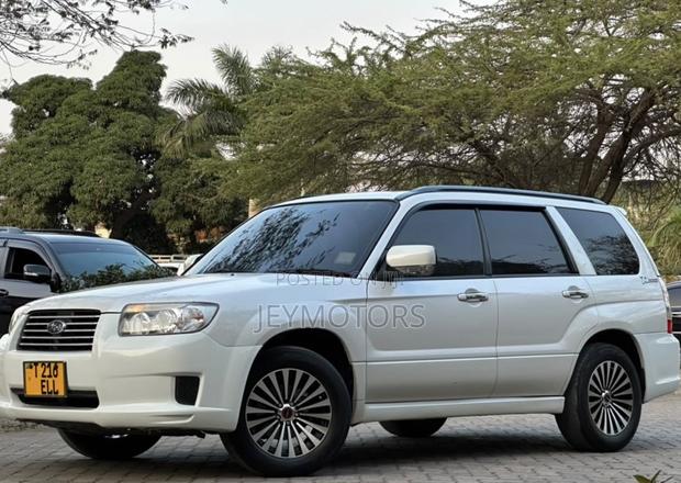 Subaru Forester 2006 White
