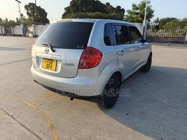 Mazda Verisa 2008 Silver