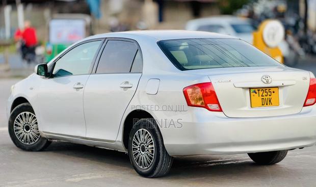 Toyota Axio 2006 Silver