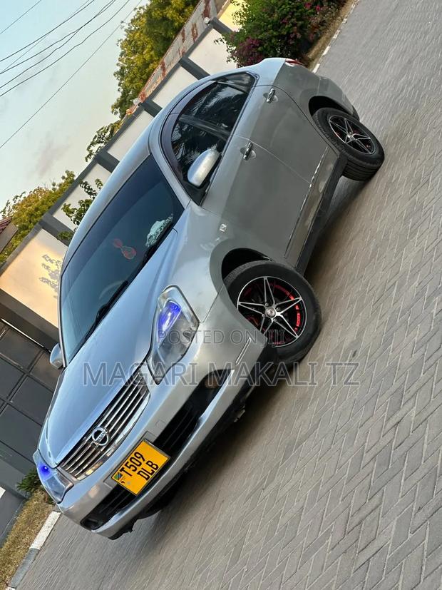 Nissan Bluebird Sylphy 2006 Silver