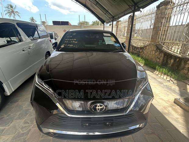 Toyota Harrier 2020 Black