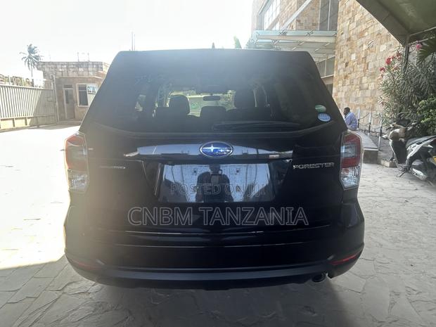 Subaru Forester 2016 Black