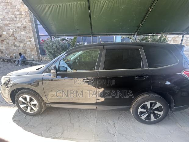 Subaru Forester 2016 Black