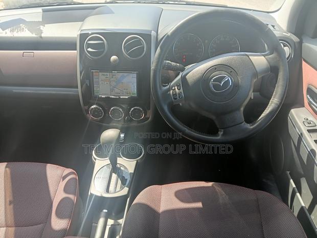 Mazda AZ 2010 Silver