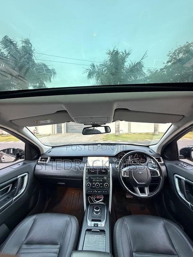 Land Rover Discovery 2017 Beige