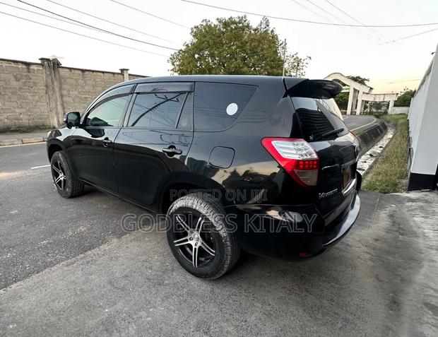 Toyota Vanguard 2008 Black