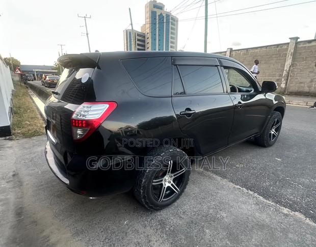 Toyota Vanguard 2008 Black