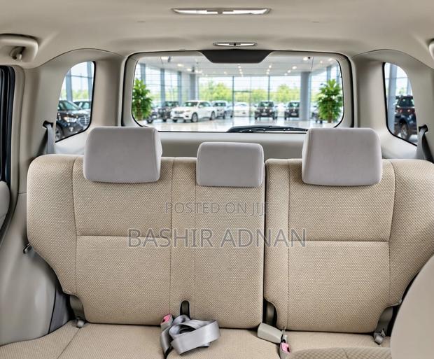 Toyota Raum 1.5 AWD 2007 Silver