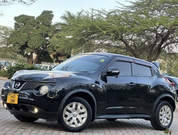 Nissan Juke 2012 Black