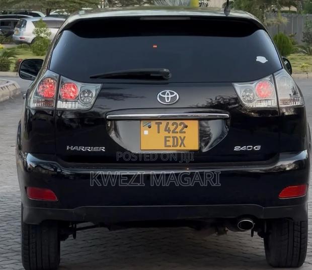 Toyota Harrier 2006 Black