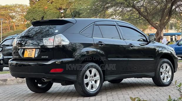 Toyota Harrier 2006 Black
