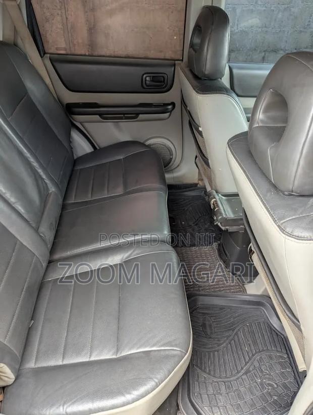Nissan X-Trail 2004 Black