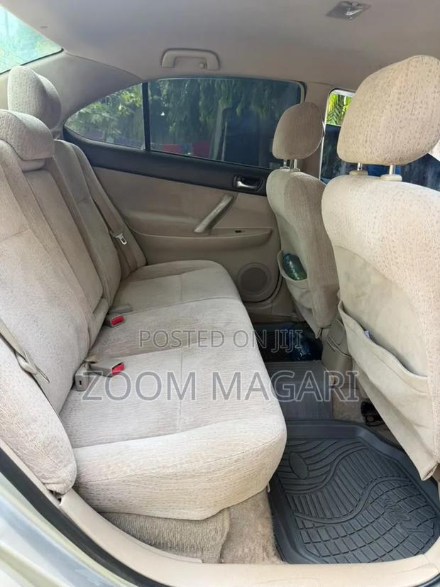 Toyota Premio 2002 Silver