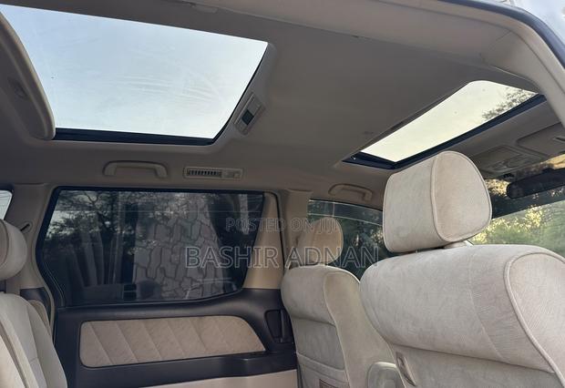 Toyota Alphard 2007 Pearl