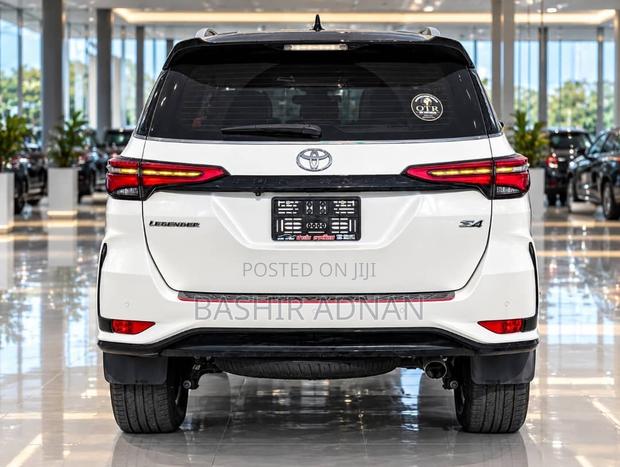 Toyota Fortuner 2.4 D AWD 2021 Black