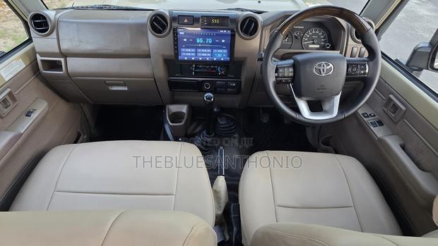 Toyota Land Cruiser 79 Series 2017 Beige