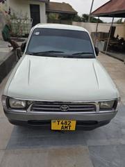 Toyota Hilux 1996 White for sale