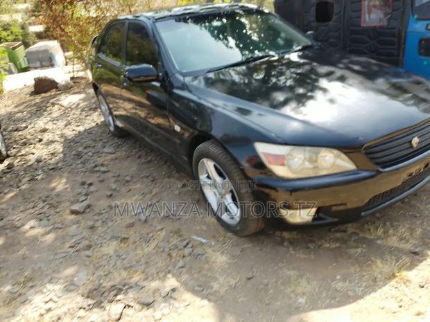 Toyota Altezza 2002 Black