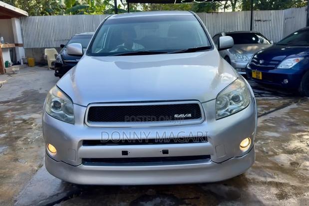 Toyota RAV4 2008 Silver