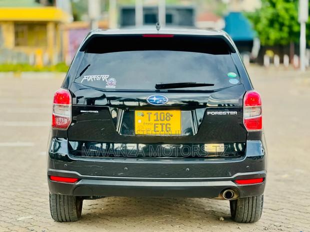 Subaru Forester 2015 Black