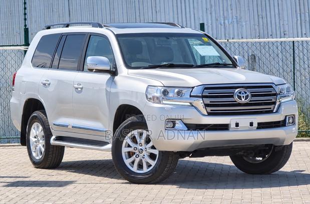 Toyota Land Cruiser 4.5 V8 TD 2019 Silver