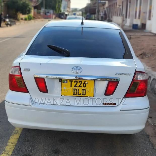 Toyota Premio 2006 Pearl