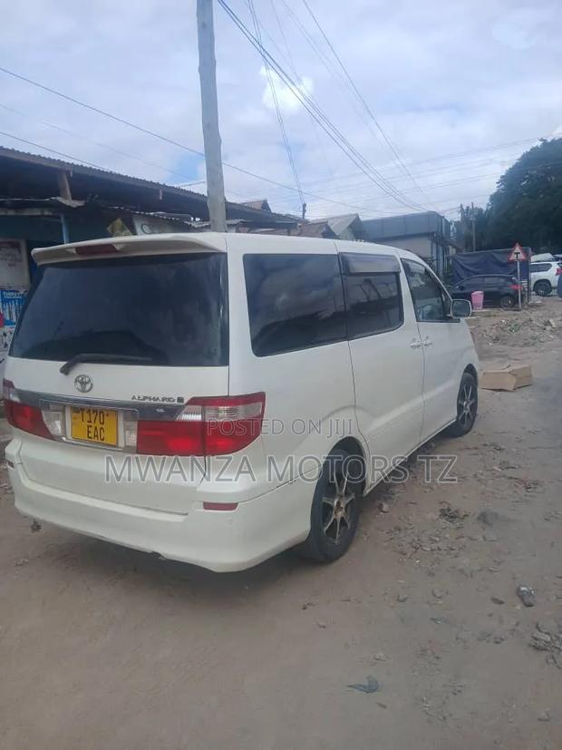 Toyota Alphard 2003 White