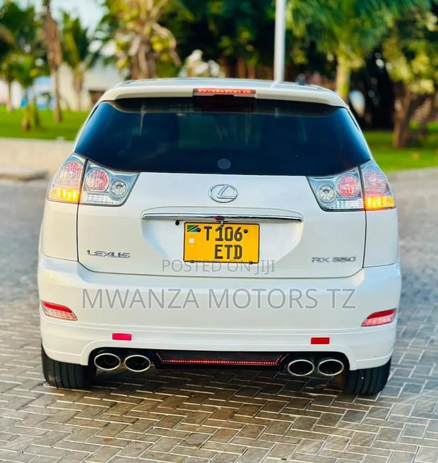 Toyota Harrier 2009 White