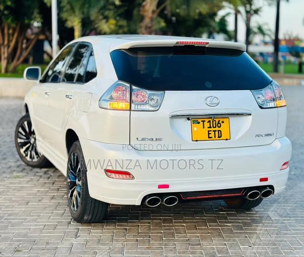 Toyota Harrier 2009 White