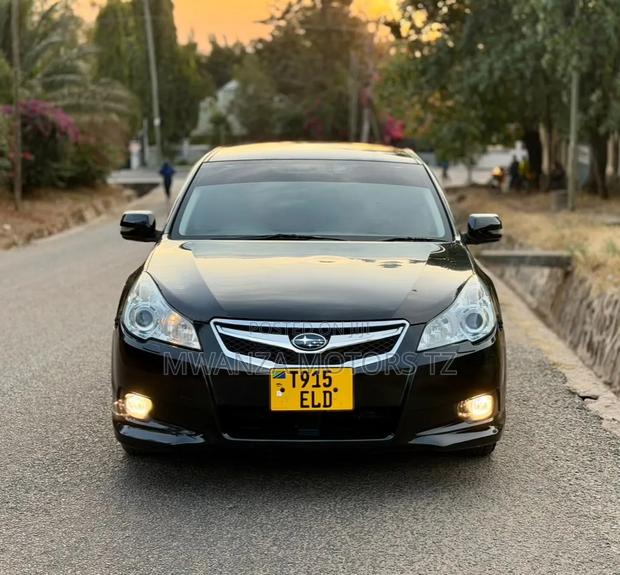 Subaru Legacy 2009 Black