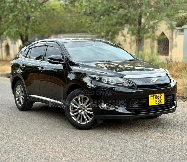 Toyota Harrier 2017 Matt Black