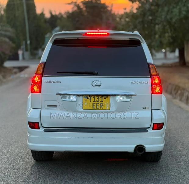 Toyota Land Cruiser Prado 2003 White
