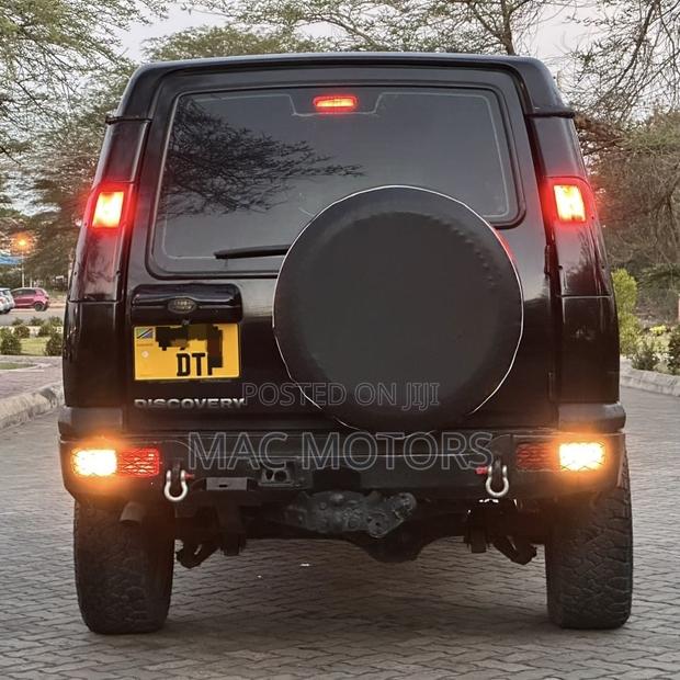 Land Rover Discovery 2004 Black