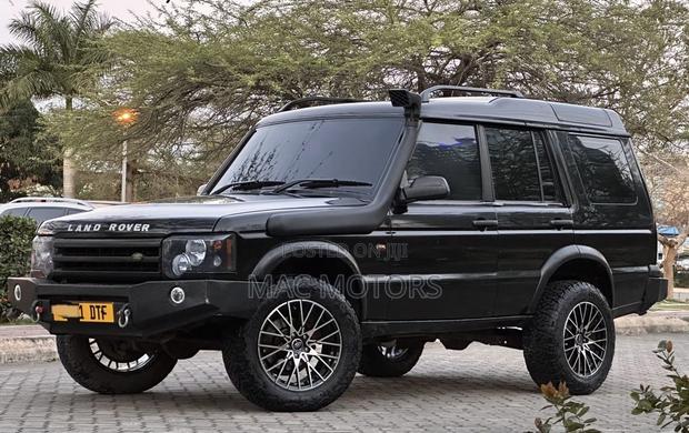 Land Rover Discovery 2004 Black