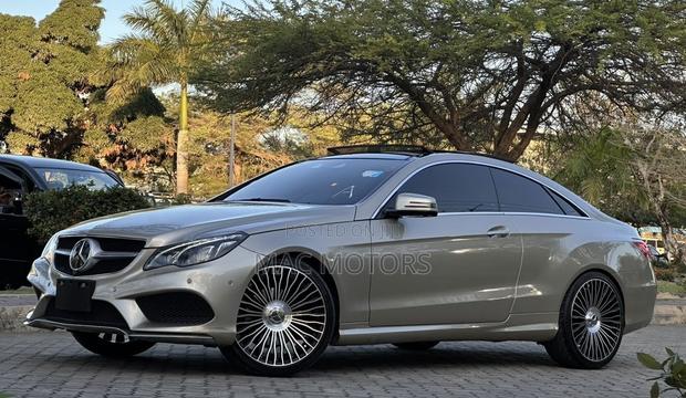 Mercedes-Benz E250 2015 Beige