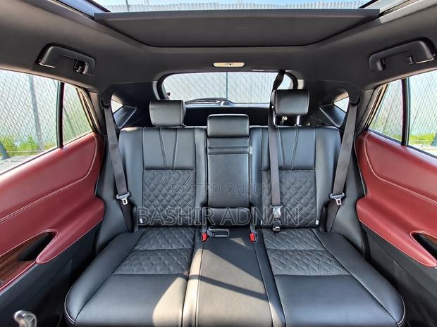 Toyota Harrier 2.0 2016 Blue