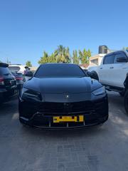 Lamborghini Urus 2025 Black for sale