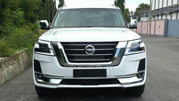 Nissan Patrol 2015 White